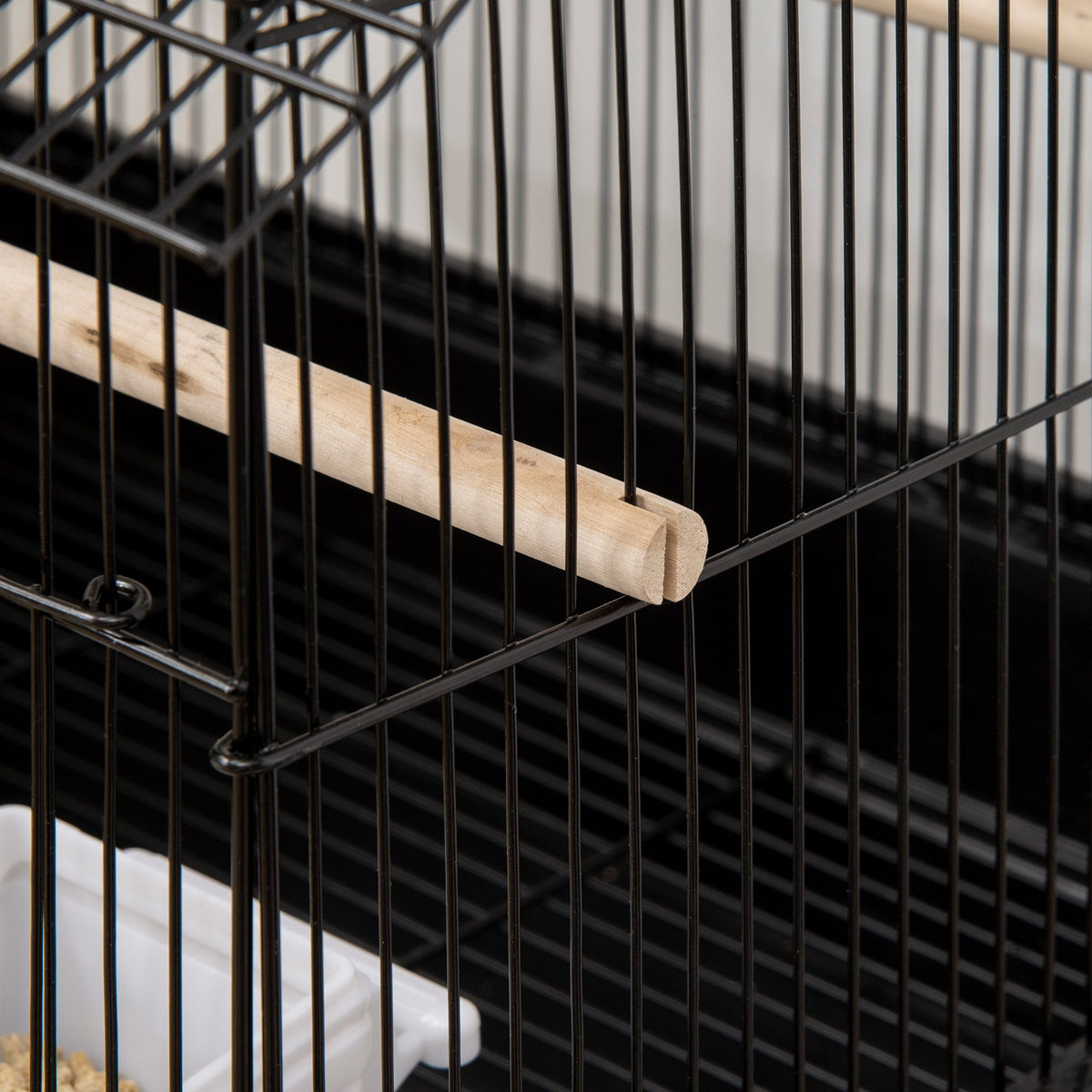 Cage à oiseaux design maison mangeoires perchoirs 3 portes plateau excrément amovible + poignée transport 50,5 x 41 x 63 cm noir